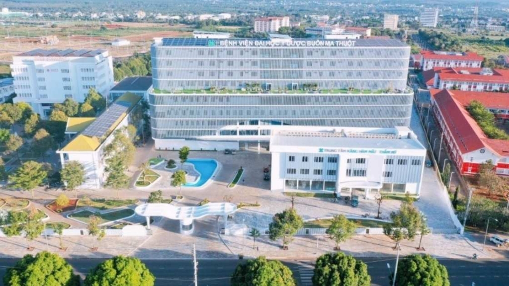 Làm Thế Nào Để Tìm Xe Taxi Krông Ana Đi Bệnh Viện Đại Học Y Dược BMT Nhanh Chóng Nhất?