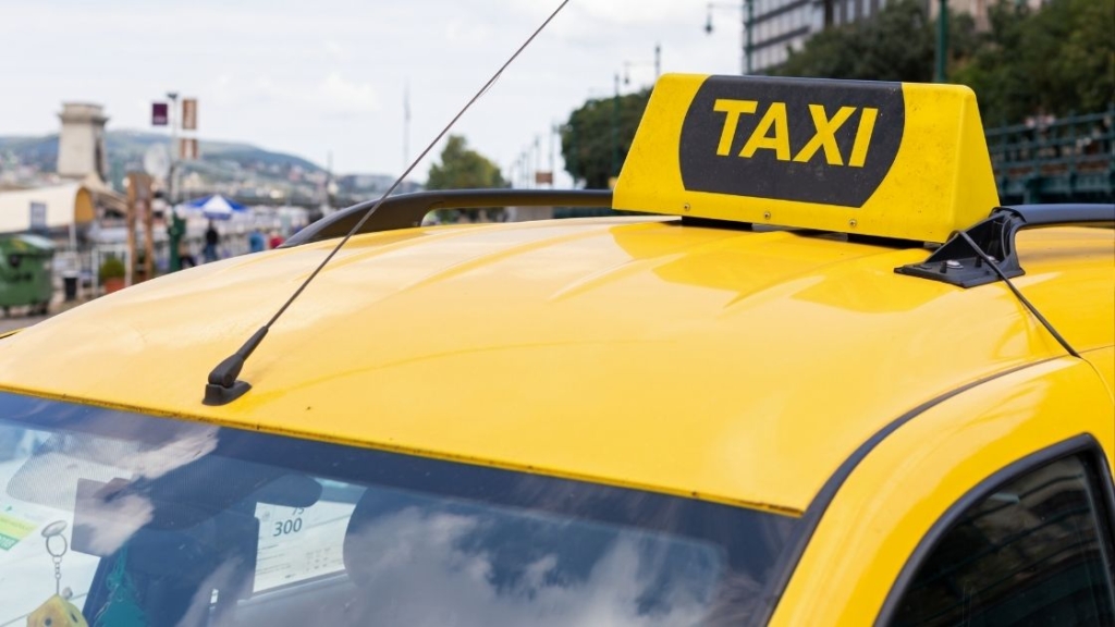 Taxi Krông Ana Đi Ngã 3 Duy Hòa