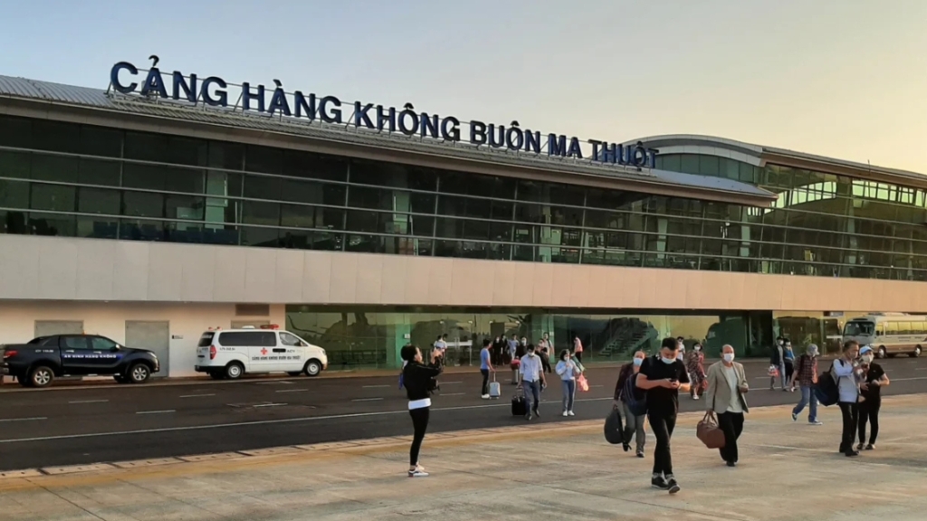 Cập nhật giá cước taxi từ sân bay BMT đi Krông Ana mới nhất là bao nhiêu?