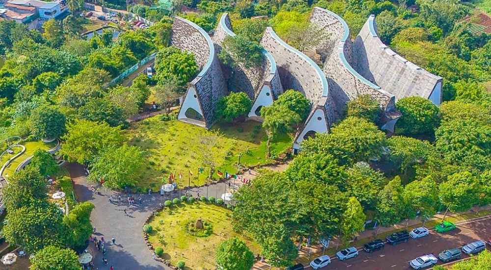 Bảng Giá Taxi Đi Bảo Tàng Thế Giới Cà Phê Từ Các Khu Vực Tại BMT